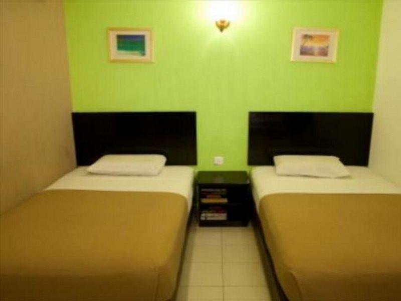 Hotel Ria Johor Bahru Exterior photo