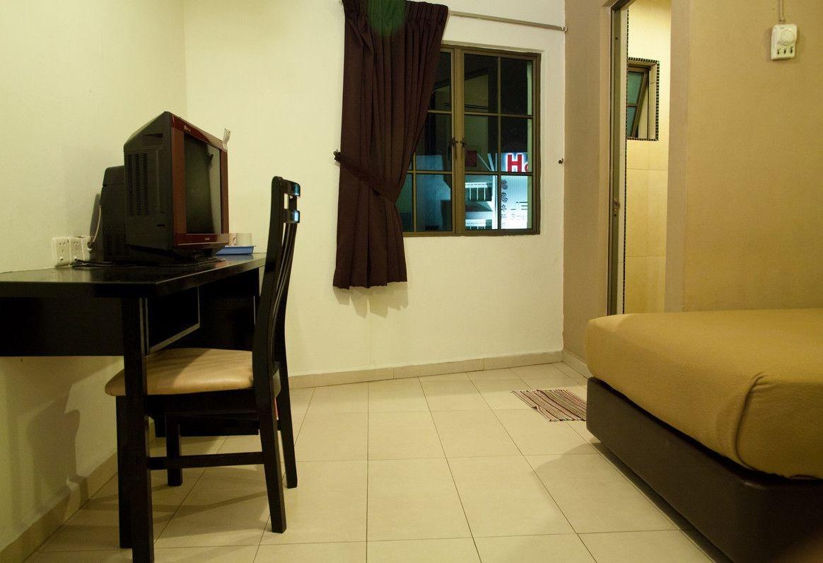 Hotel Ria Johor Bahru Exterior photo
